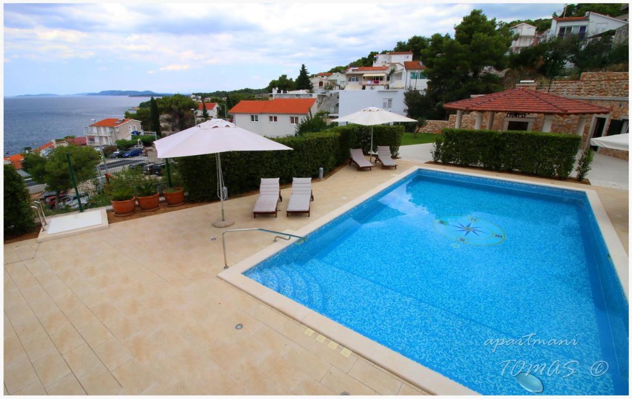 Apartments Tomas Primosten Luaran gambar