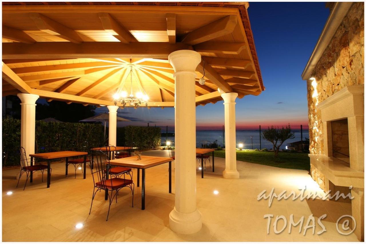 Apartments Tomas Primosten Luaran gambar