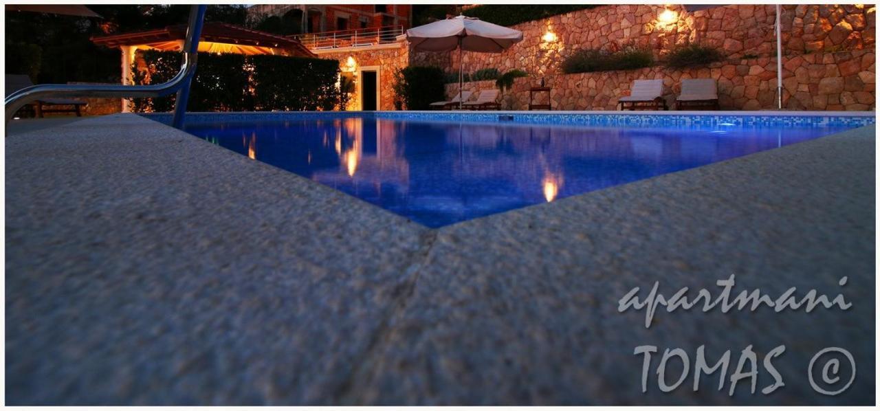 Apartments Tomas Primosten Luaran gambar